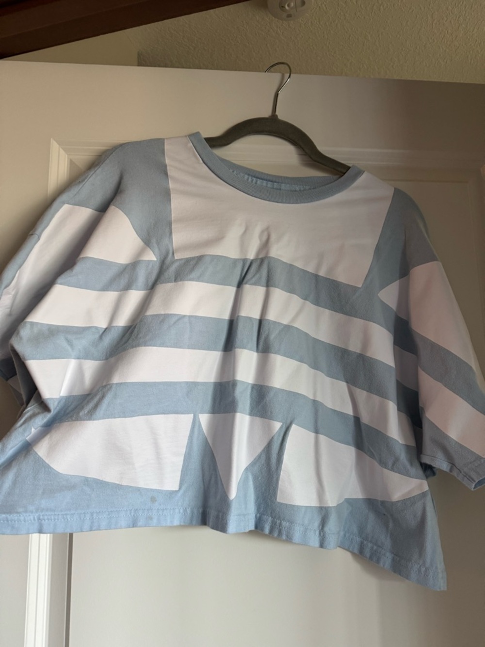 Adidas Graphic Cropped Tee